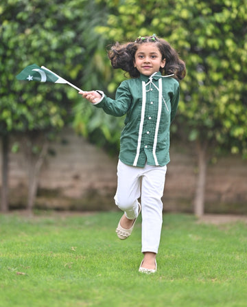 GREEN & WHITE PLEATED SHIRT WITH WHITE RIBBON