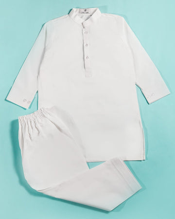 WHITE KAMEEZ SHALWAR SUIT