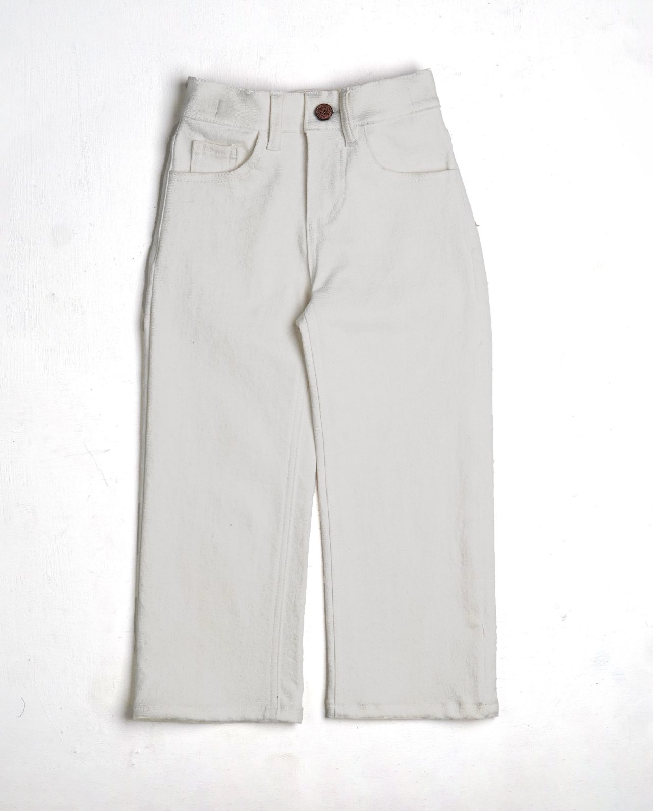 WHITE WIDE LEGGED JEANS