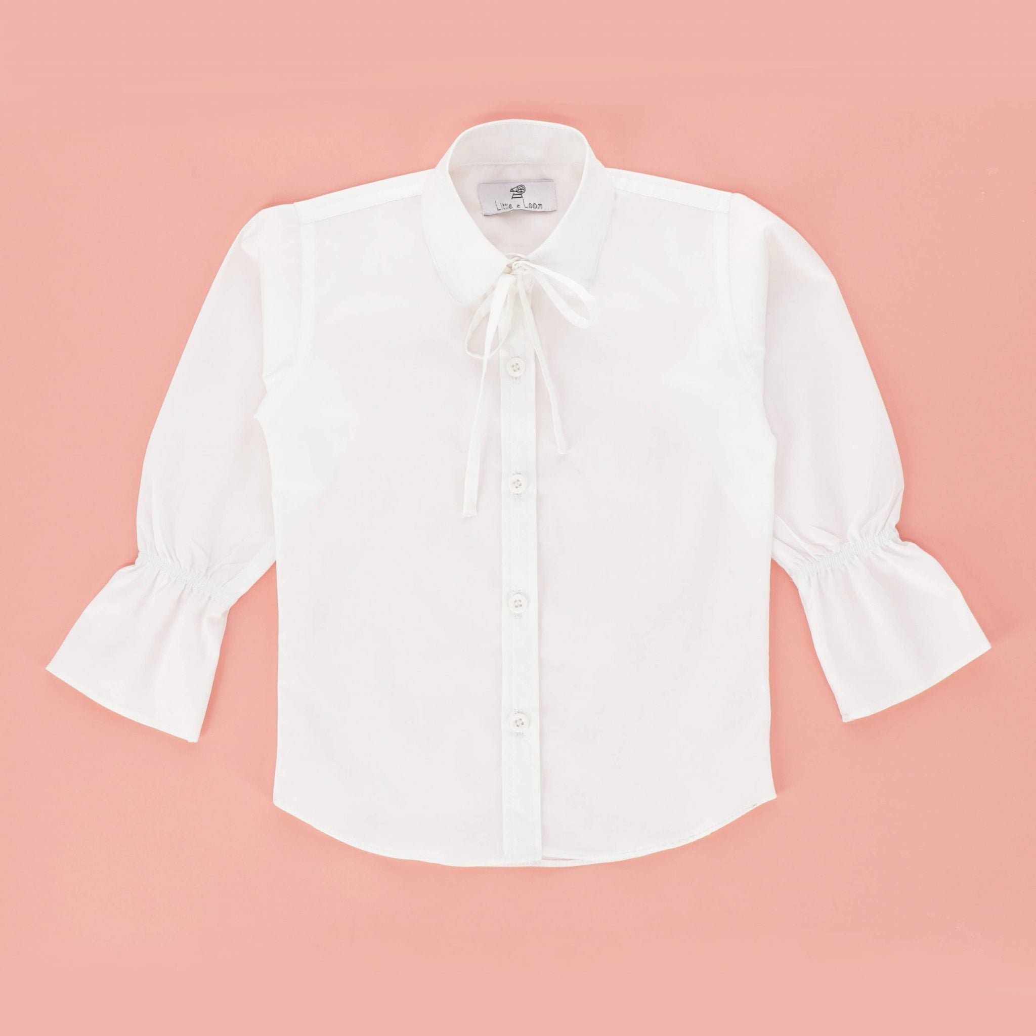 THE CLASSIC WHITE SHIRT WITH WHITE RIBBON